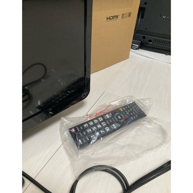 東芝(トウシバ)のTOSHIBA regza レグザ　32s8 32インチ　美品 スマホ/家電/カメラのテレビ/映像機器(テレビ)の商品写真