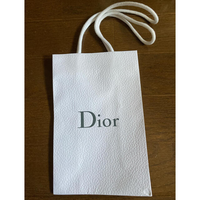 Dior(ディオール)のディオール ショップ袋 ショッパー 紙袋 コスメ/美容のコスメ/美容 その他(その他)の商品写真