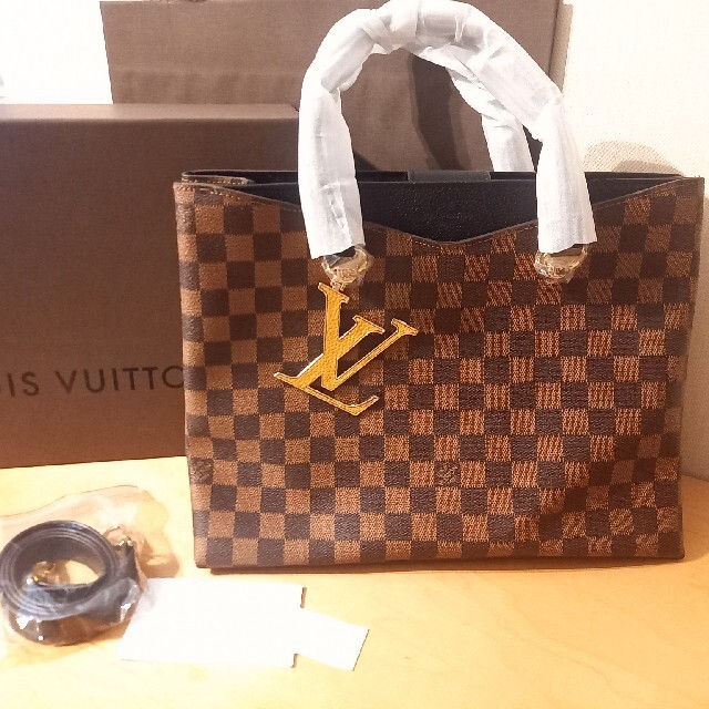 『新品未使用』☆美品☆　LOIUS VUITTON リバーサイド　ショルダー