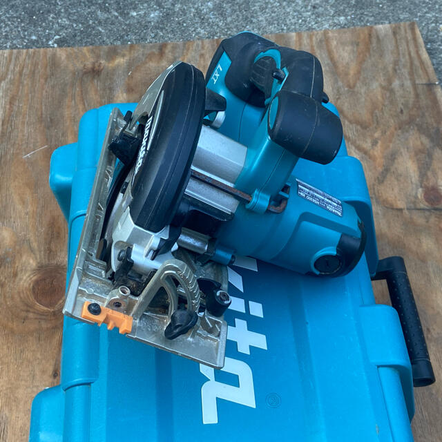 Makita(マキタ)のマキタ HS630D 165mm 充電式マルノコ 18V その他のその他(その他)の商品写真