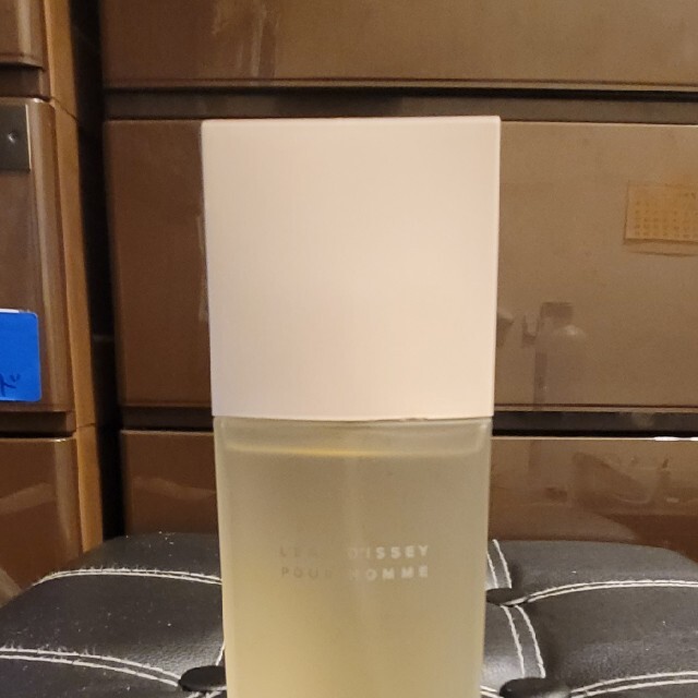 ISSEY MIYAKE(イッセイミヤケ)のロードゥ　イッセイ　プールオム　オードトワレ　　75mL コスメ/美容の香水(ユニセックス)の商品写真
