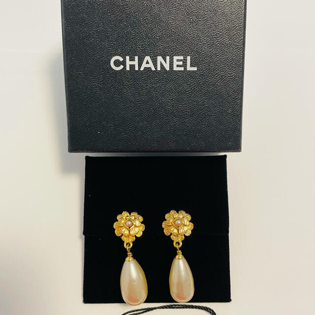 CHANEL(シャネル)のCHANEL シャネル パール ヴィンテージ イヤリング 【中古】 レディースのアクセサリー(イヤリング)の商品写真