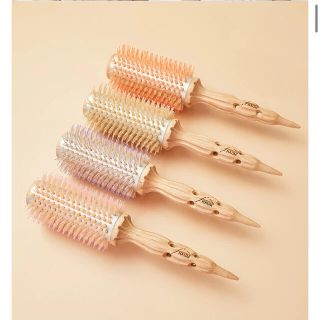 新品　HAUM ビッグロールブラシ(ヘアブラシ/クシ)