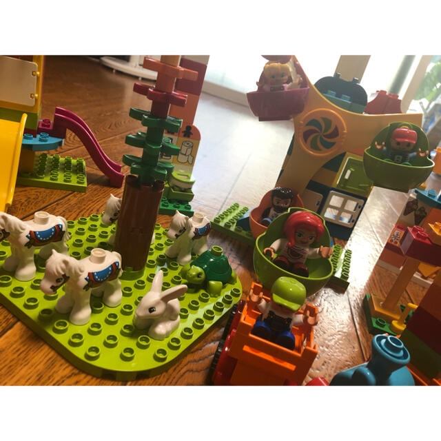 Lego(レゴ)のLEGO レゴデュプロ　みどりのコンテナスーパーデラックス　おおきな遊園地 キッズ/ベビー/マタニティのおもちゃ(積み木/ブロック)の商品写真
