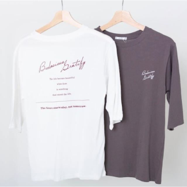 しまむら　プチプラのあや　dearful PAバックプリントTシャツ　カットソー