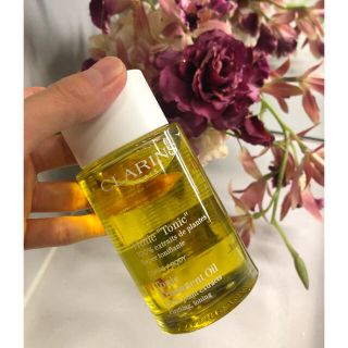 CLARINS - 【新品】クラランス ボディオイル トニックの通販 by しっぽ