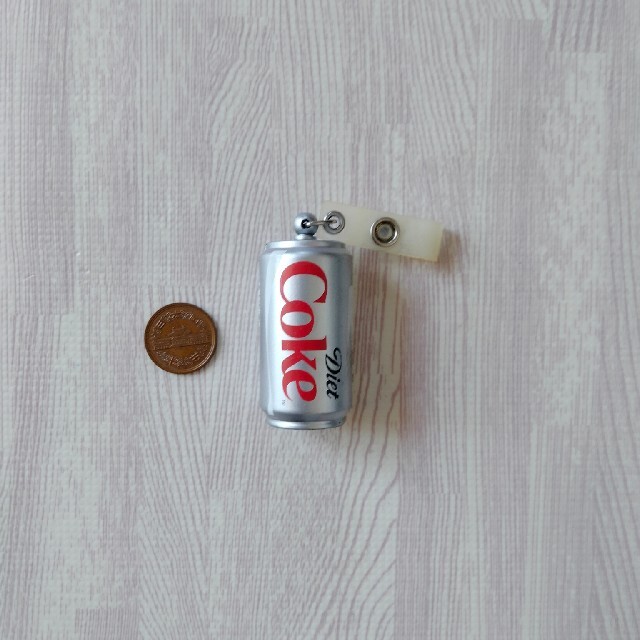 コカ・コーラ(コカコーラ)のコカコーラ　リール　パスホルダー レディースのファッション小物(パスケース/IDカードホルダー)の商品写真