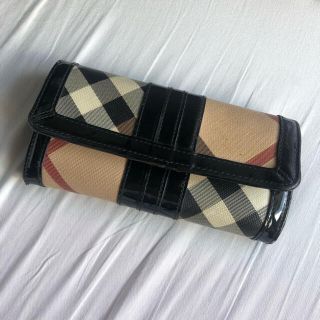 バーバリー(BURBERRY)のBurberry 長財布(財布)