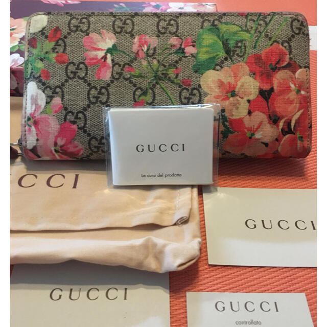 GUCCI グッチGGブルームススプリーム長財布 花柄 値下げしました! GUCCI グッチGGブルームススプリーム長財布 花柄 値下げしました!