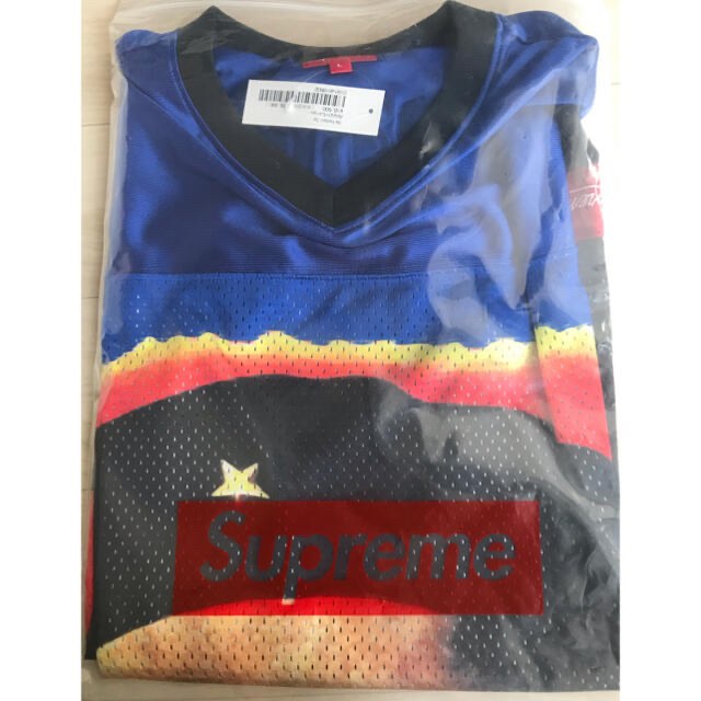 Supreme Che Football Top Gold