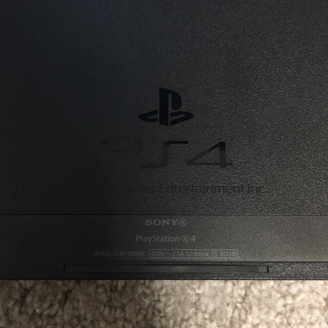 PlayStation4(プレイステーション4)のPlayStation4 本体　CUH-1000A 動作確認済み　PS4 エンタメ/ホビーのゲームソフト/ゲーム機本体(家庭用ゲーム機本体)の商品写真