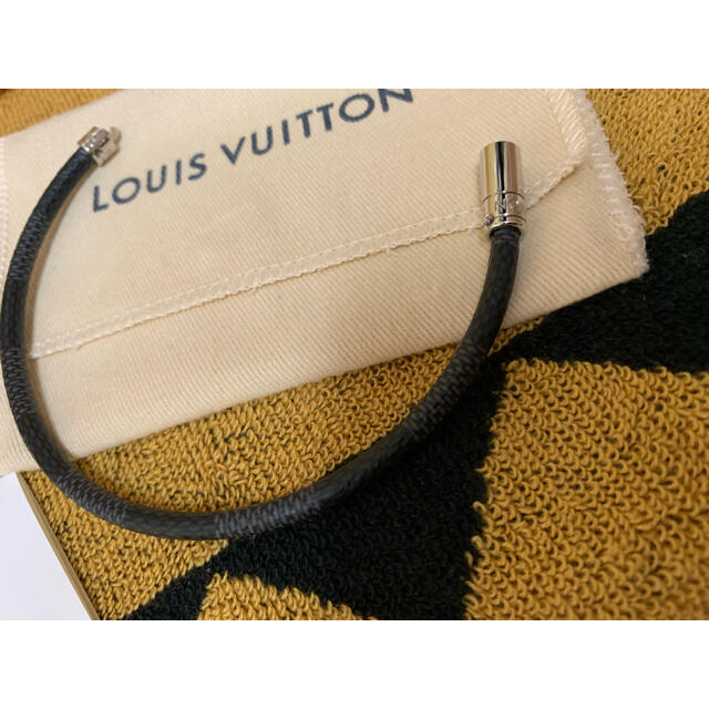 LOUIS VUITTON(ルイヴィトン)のLOUIS VUITTON ブラスレ キープイット/レザー/BLK メンズのアクセサリー(ブレスレット)の商品写真