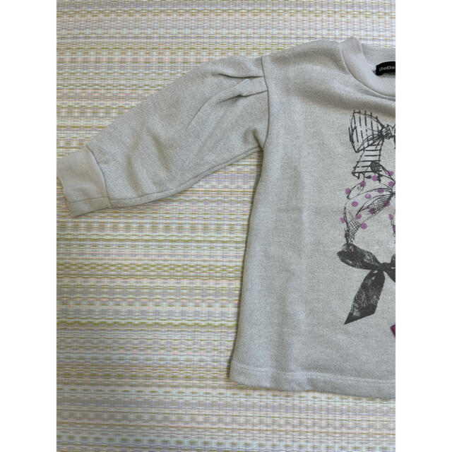 BeBe(ベベ)のBeBe カットソー キッズ/ベビー/マタニティのキッズ服女の子用(90cm~)(Tシャツ/カットソー)の商品写真