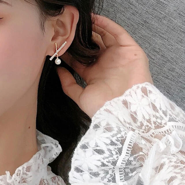 パールビジューピアス　todayful ungrid chesty zara レディースのアクセサリー(ピアス)の商品写真