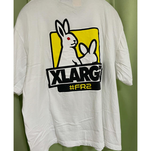 XLARGE(エクストララージ)のFR2 XLARGE Fxxk Icon Tee2 白 XL ホワイト メンズのトップス(Tシャツ/カットソー(半袖/袖なし))の商品写真