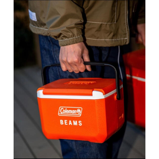 Coleman(コールマン)の【新品未使用】BEAMS 別注 Coleman クーラーボックス テイク6 スポーツ/アウトドアのアウトドア(その他)の商品写真