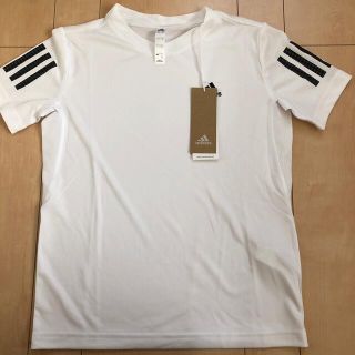 アディダス(adidas)のアディダス　Tシャツ(Tシャツ/カットソー)