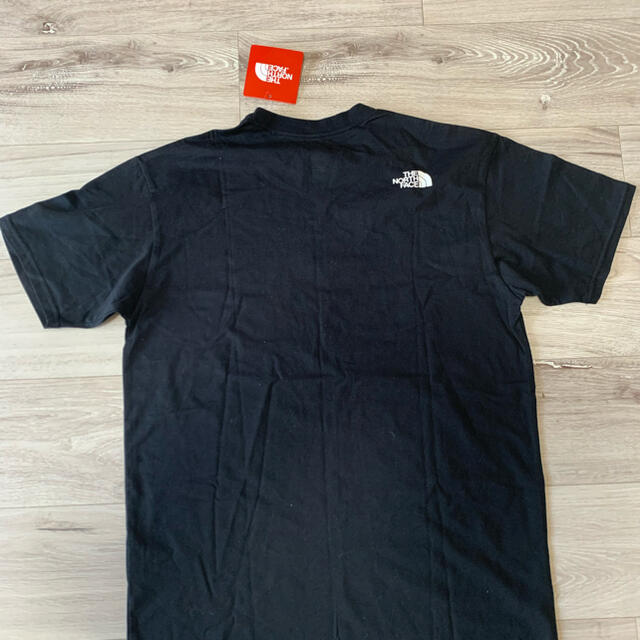 THE NORTH FACE(ザノースフェイス)の新品 ノースフェイス THE NORTH FACE Black 黒 サイズ L メンズのトップス(Tシャツ/カットソー(半袖/袖なし))の商品写真