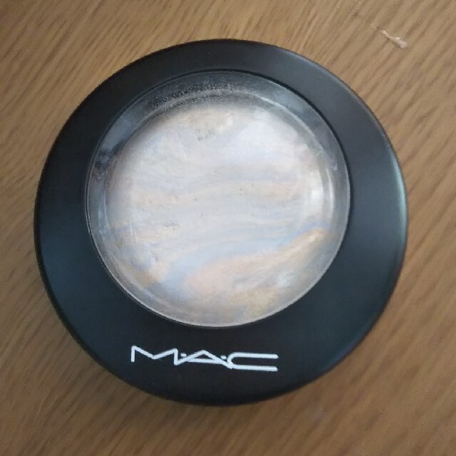 MAC ハイライト コスメ/美容のベースメイク/化粧品(フェイスパウダー)の商品写真