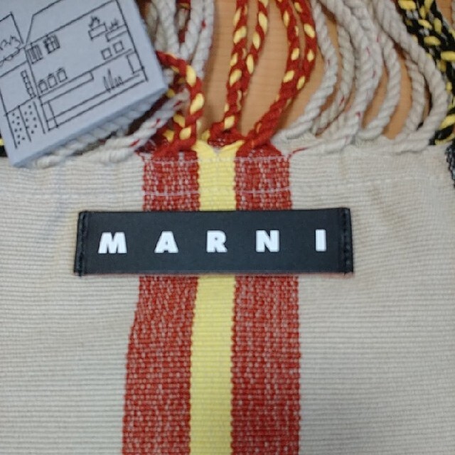 Marni(マルニ)の新品タグ付き マルニ ハンモックバッグ エクリュ レディースのバッグ(トートバッグ)の商品写真