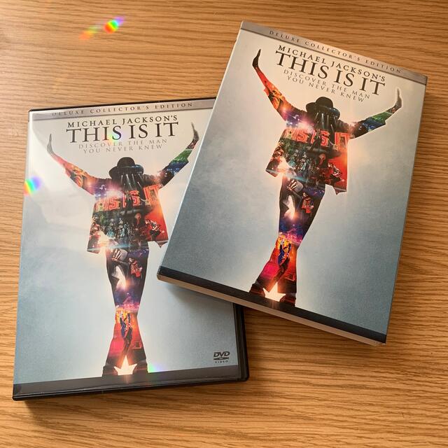 SONY(ソニー)のマイケルジャクソン　THIS　IS　IT　デラックス・コレクターズ・エディション エンタメ/ホビーのDVD/ブルーレイ(舞台/ミュージカル)の商品写真