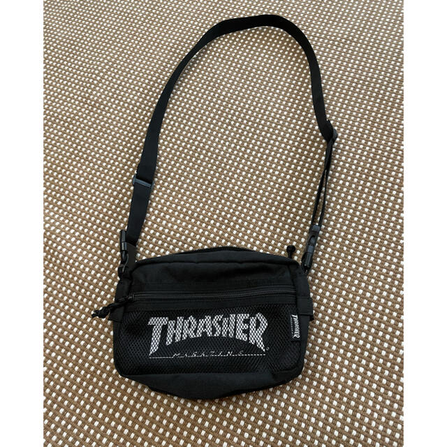 THRASHER(スラッシャー)のTHRASHER ショルダーバッグ、ウエストポーチ 2WAY レディースのバッグ(ショルダーバッグ)の商品写真