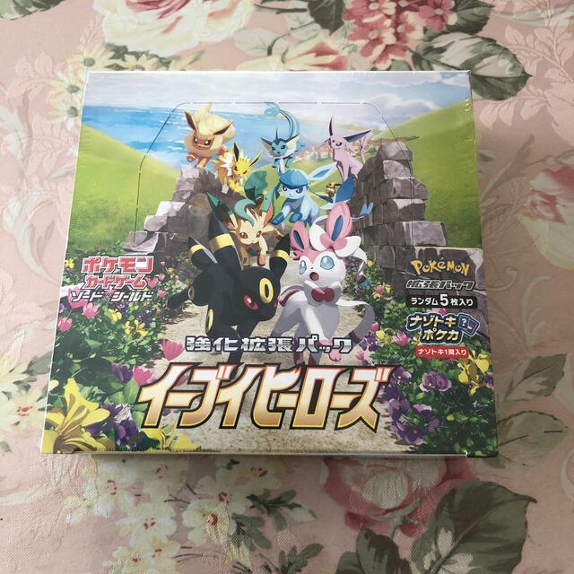 新品　ポケモンカード　イーブイヒーローズ　BOX