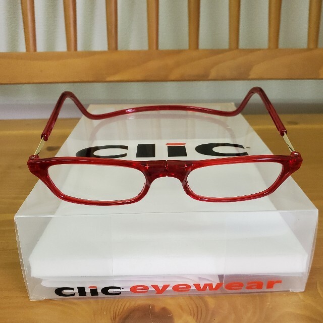 Clic Readers(クリックリーダー)の[中古]クリックリーダー+2.00レッド ブルーライトカット レディースのファッション小物(サングラス/メガネ)の商品写真