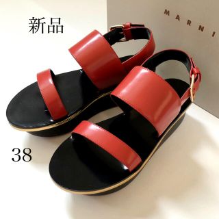 マルニ(Marni)の新品/38 マルニ MARNI プラットホーム サンダル レッド(サンダル)