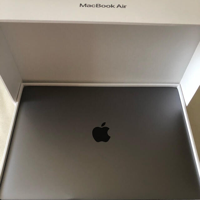 MacBookAir by Dragon ｜ラクマ 2020 凹み難ありの通販 通販豊富な