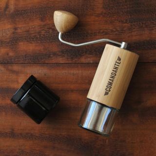 ハリオ(HARIO)の『新品未開封』Comandante C40 American Cherry(調理器具)