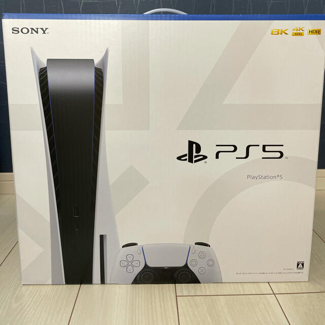 PlayStation(プレイステーション)のPlayStation5 エンタメ/ホビーのゲームソフト/ゲーム機本体(家庭用ゲーム機本体)の商品写真