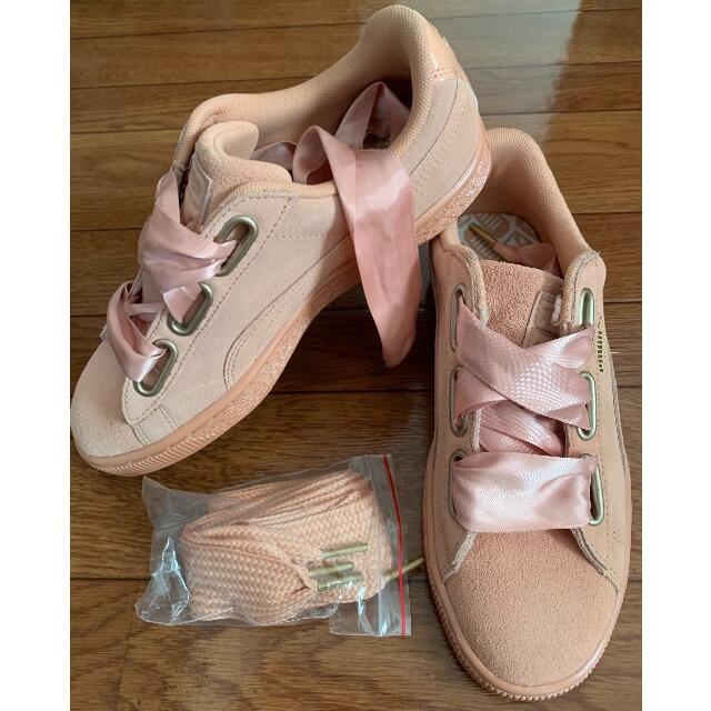 PUMA(プーマ)のPUMA Pink Sneakers レディースの靴/シューズ(スニーカー)の商品写真