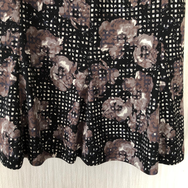 マーメイド風 タイトスカート レディースのスカート(ひざ丈スカート)の商品写真