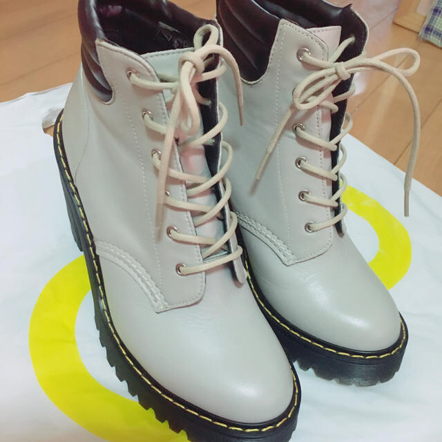 Dr.Martens(ドクターマーチン)のDr.Martens ヒールブーツ レディースの靴/シューズ(ブーツ)の商品写真