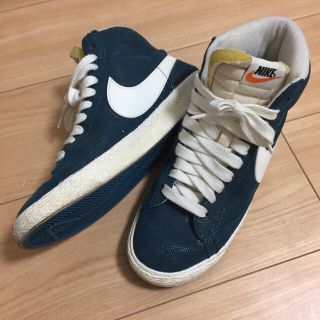 ナイキ(NIKE)のNIKE blazer mid suede(スニーカー)