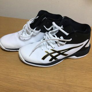 アシックス(asics)の9月末までの出品！　asics バスケットシューズ　(バスケットボール)