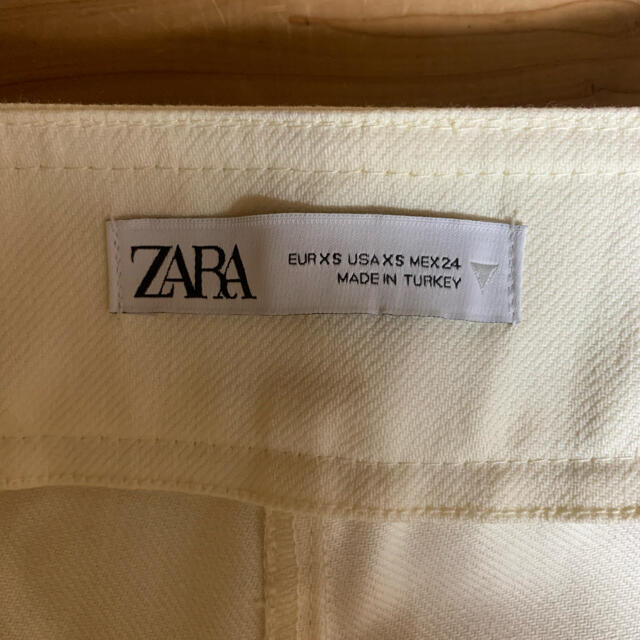 ZARA(ザラ)のZARA スコート レディースのパンツ(キュロット)の商品写真