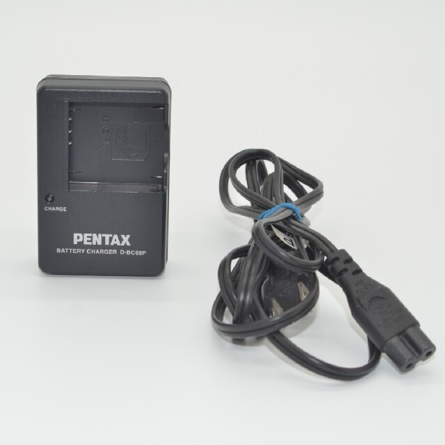 PENTAX(ペンタックス)のPENTAX D-BC68P バッテリーチャージャー スマホ/家電/カメラのスマホ/家電/カメラ その他(その他)の商品写真