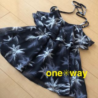 ワンウェイ(one*way)の新品　oneway パームツリー柄フリルキャミソール(キャミソール)