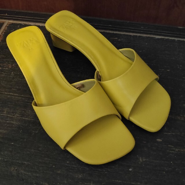 ZARA(ザラ)のザラ　サンダル レディースの靴/シューズ(サンダル)の商品写真