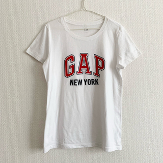 ギャップ(GAP)のGAP  ロゴT NEW YORK トップス レディース　白 / ホワイト(Tシャツ(半袖/袖なし))