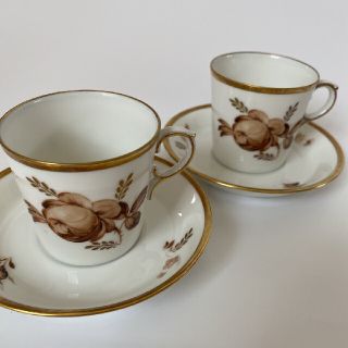 ロイヤルコペンハーゲン(ROYAL COPENHAGEN)のロイヤルコペンハーゲン ブラウンローズ デミタス カップ&ソーサー 2客②(食器)