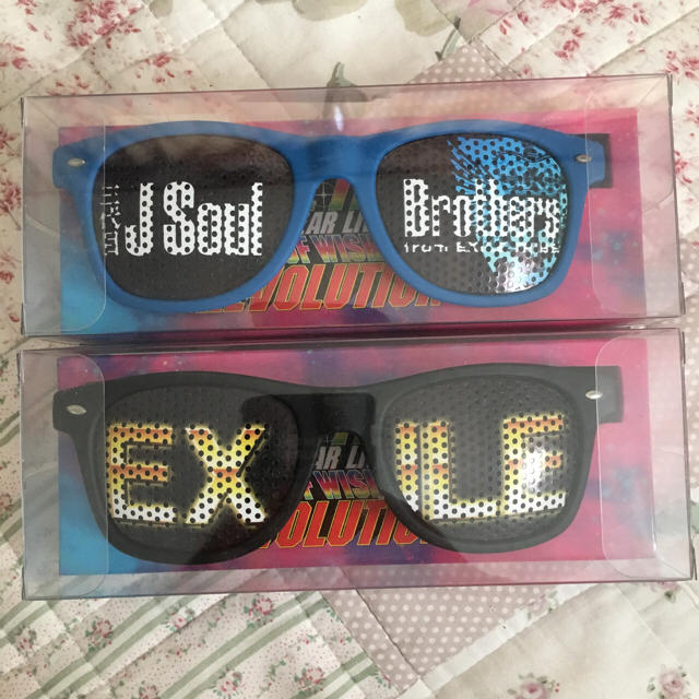 nunettes EXILE/三代目サングラス2点セット エンタメ/ホビーのエンタメ その他(その他)の商品写真