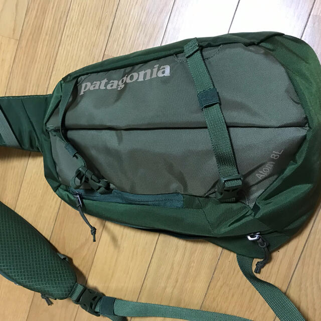 patagonia(パタゴニア)のpatagonia ATOM Sling 8L パタゴニア　ショルダーバック レディースのバッグ(ショルダーバッグ)の商品写真