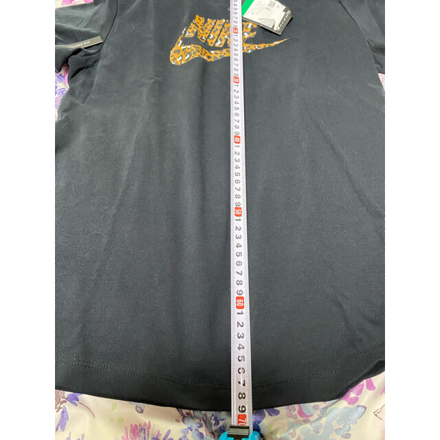 NIKE(ナイキ)のナイキレディースＴシャツ レディースのトップス(Tシャツ(半袖/袖なし))の商品写真