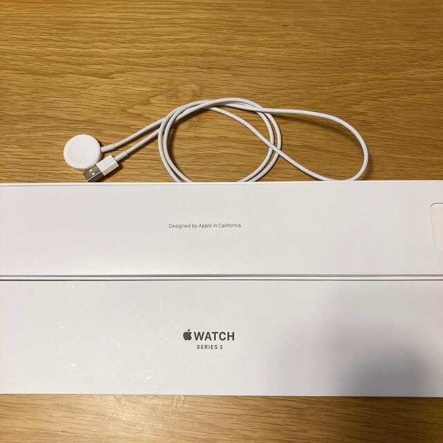 Apple Watch(アップルウォッチ)の美品！Apple Watch Series 3 38mm シルバー メンズの時計(腕時計(デジタル))の商品写真