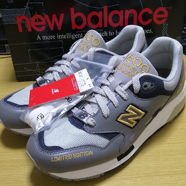 New Balance(ニューバランス)の【新品】ニューバランスCM1600LE JAPAN LIMITED US10 メンズの靴/シューズ(スニーカー)の商品写真