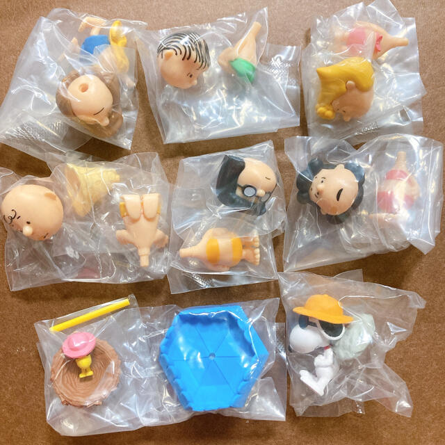 ☆全8種☆ PEANUTS ならぶんです。2 スヌーピー　9 エンタメ/ホビーのフィギュア(その他)の商品写真