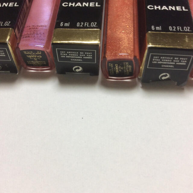 CHANEL(シャネル)のシャネル リップグロス4本 コスメ/美容のベースメイク/化粧品(リップグロス)の商品写真